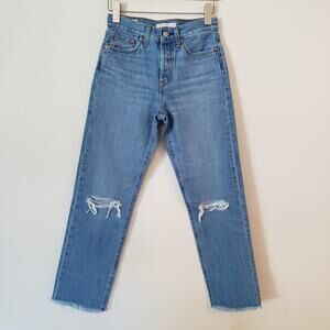 NWOT Levi's Big E Wedgie Straight Raw Hem Distressed Knees Size 25
